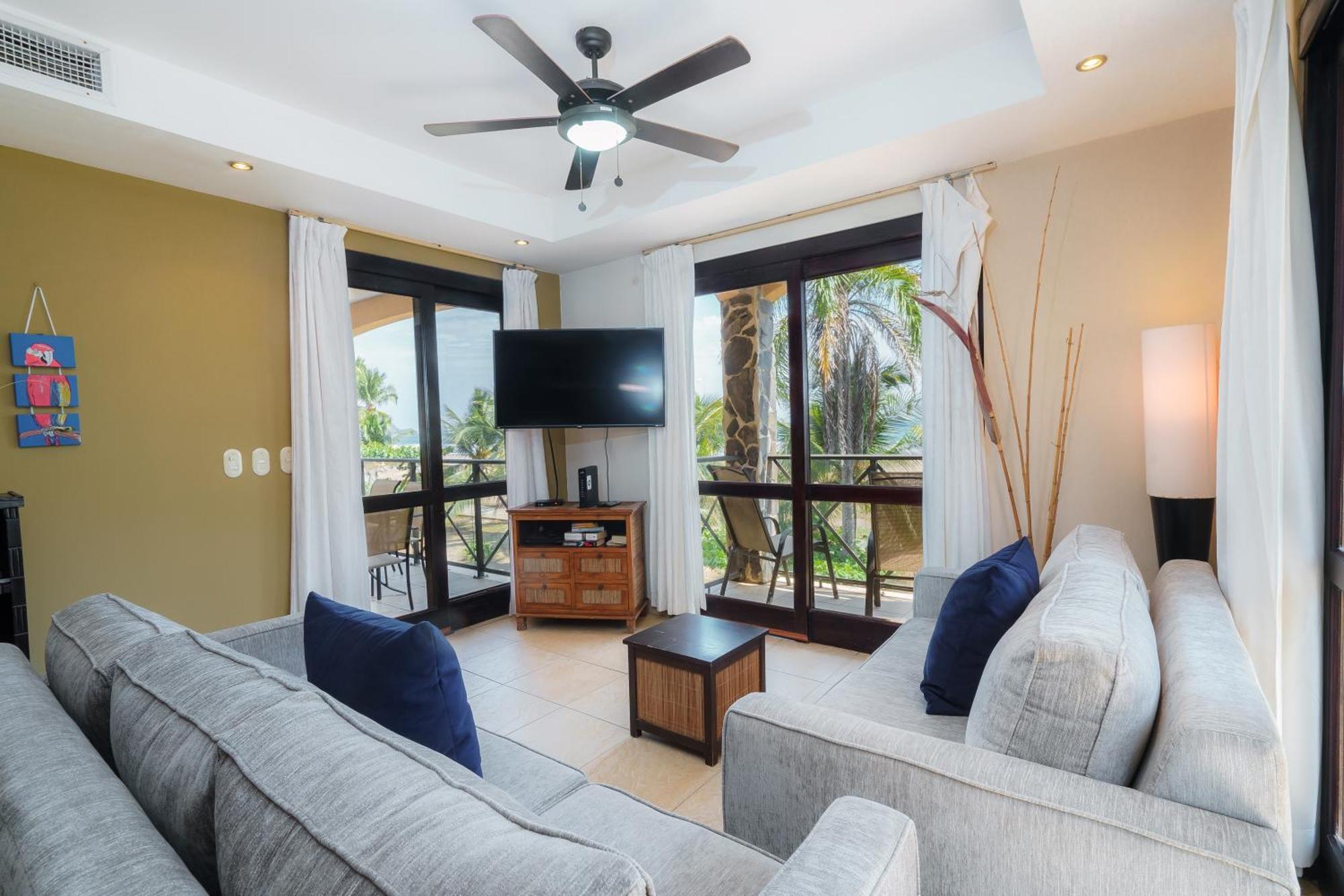 Bahia Encantada Beach Front Proyect, Jaco Paradise Exterior photo